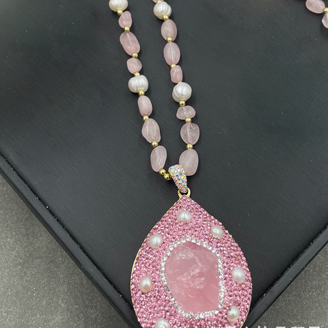 Natural Raw Rose Quartz and Pearl Jewelry Set