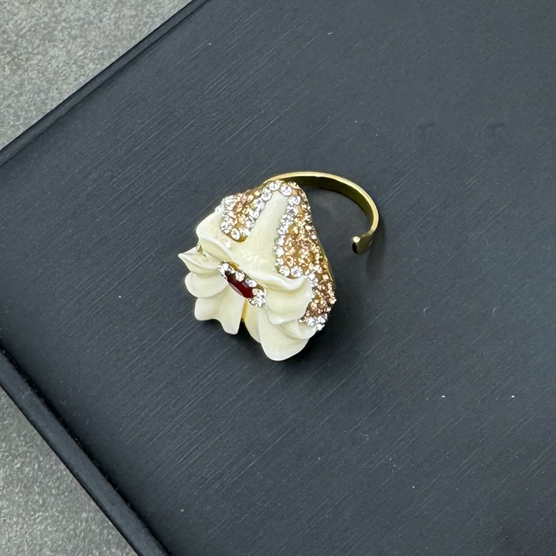 Shell Flower Jewelry Set with Jade Inlay