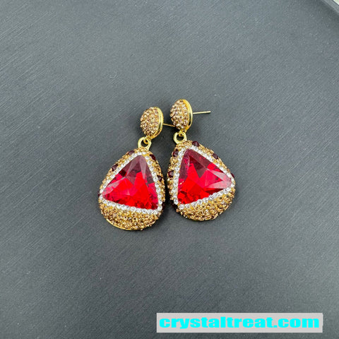 Enhanced Red and Green Crystal Rhinestone Inlaid Jewelry Set